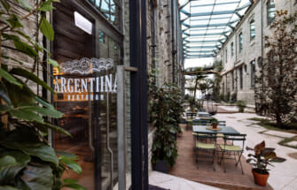 Eesti vanim ja suurim liharestoran Argentiina avas teise restorani Fahle Pargis