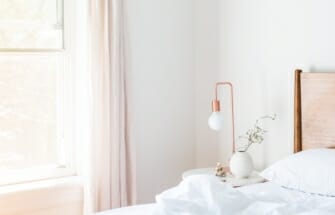 Õige värvivalik magamistoas toob hea une